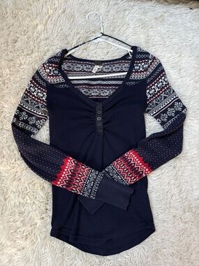 We the free Nordic Henley